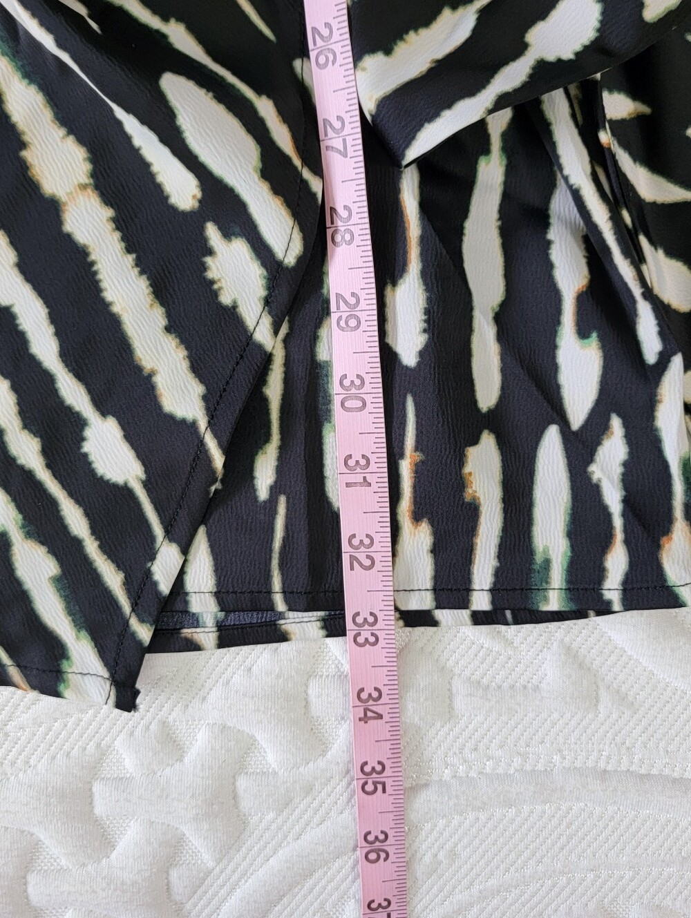 House Of Harlow 1960 X Revolve Satin Wrap Dress Long Sleeve Black White Medium - Picture 12 of 12